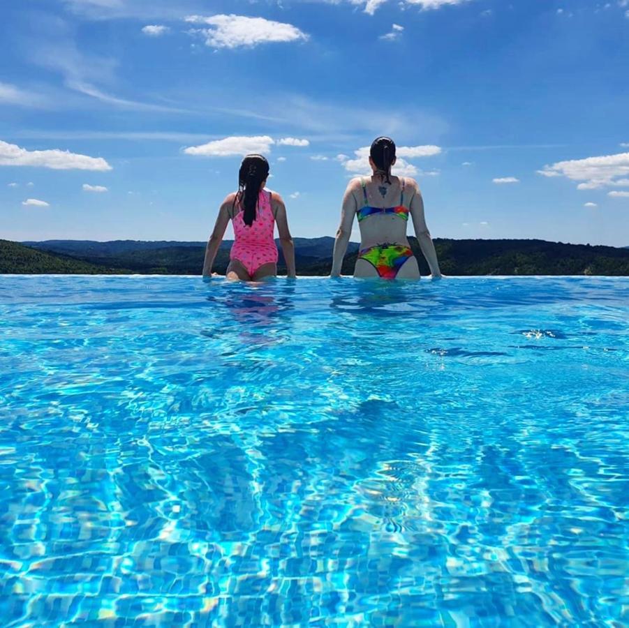 Home Andrea With Infinity Salty Pool Roč Extérieur photo
