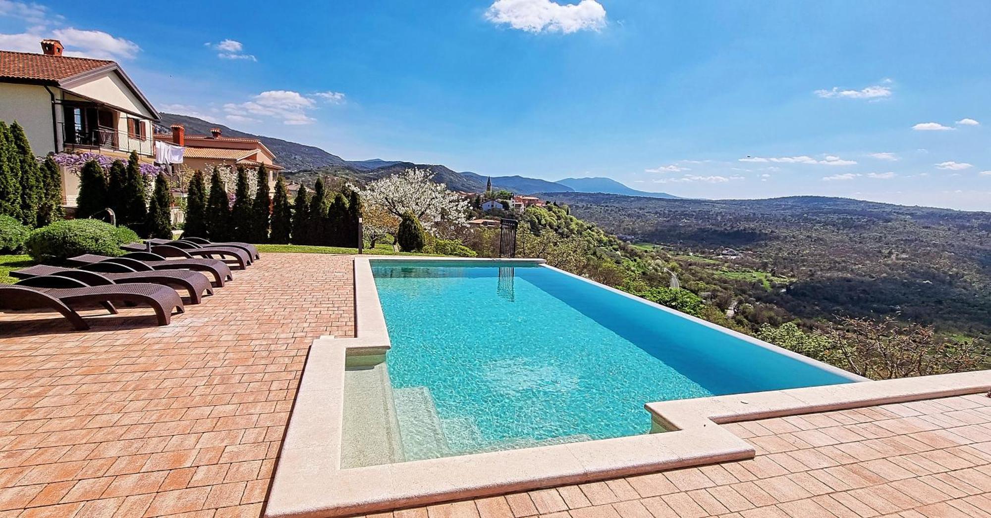 Home Andrea With Infinity Salty Pool Roč Extérieur photo